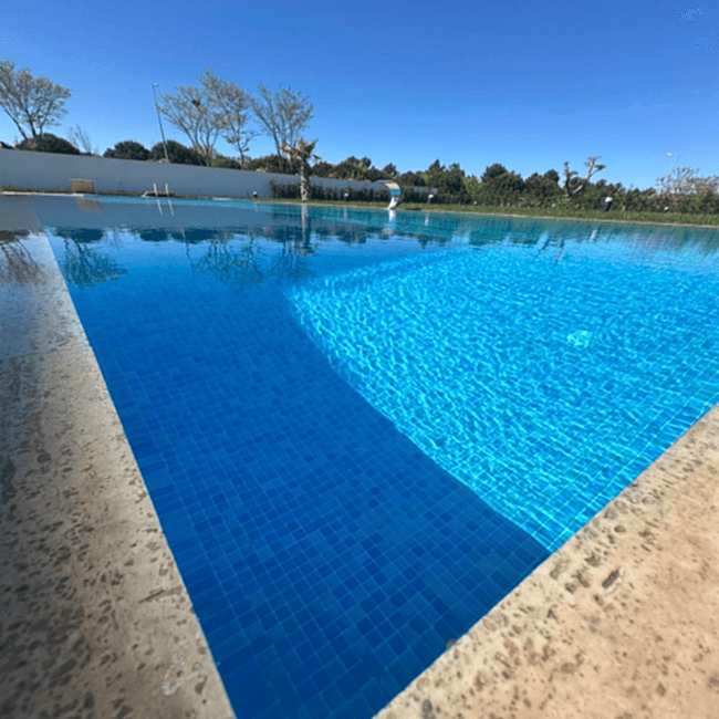 Tepekent Havuz Yapımı: Huzur ve Konforun Buluştuğu Adres